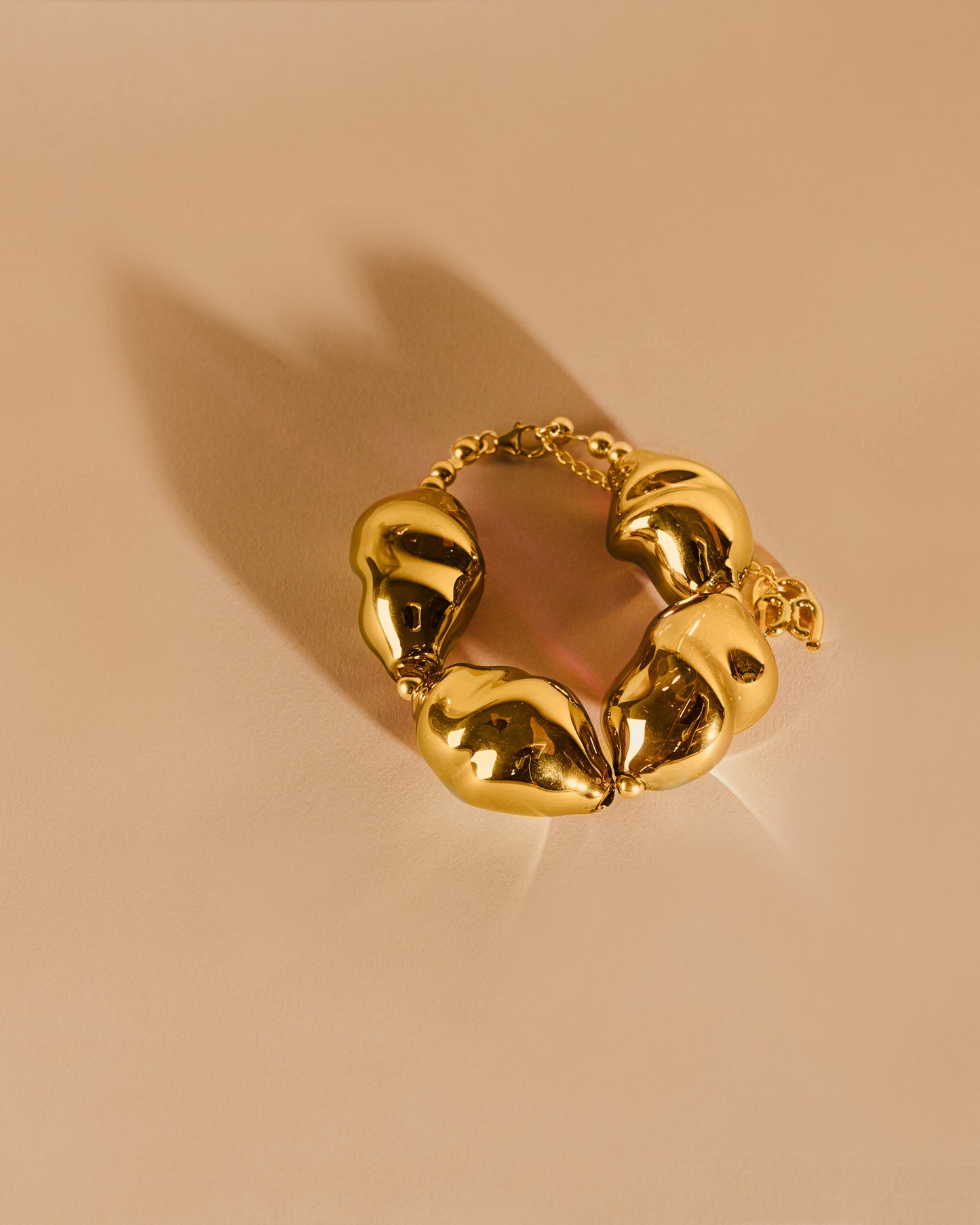 Bracelet coquillage en or