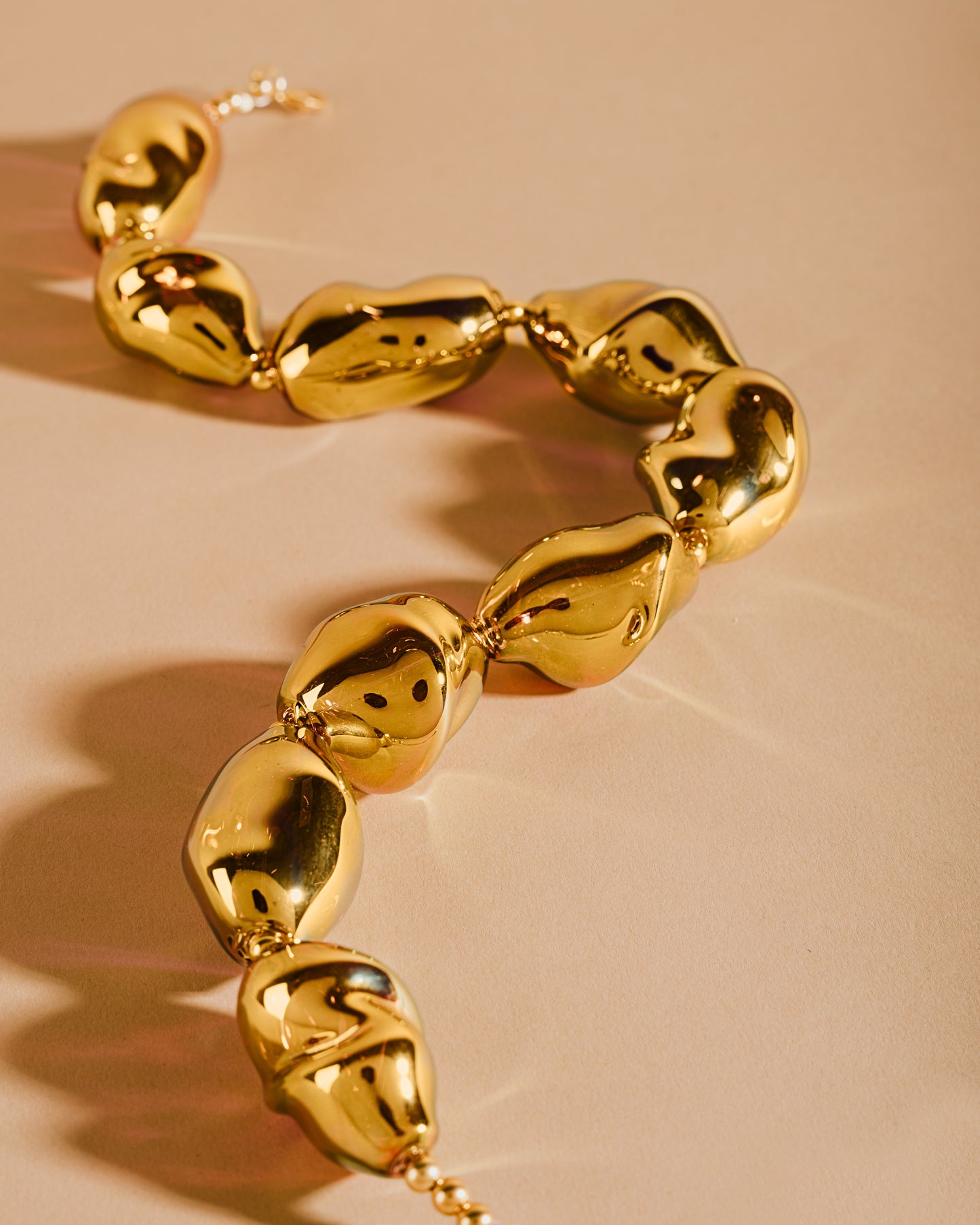 Collier coquillage en or